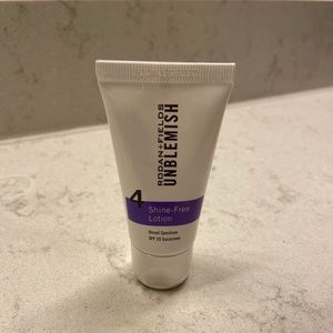 Rodan + Fields Unblemish Shine-Free Lotion